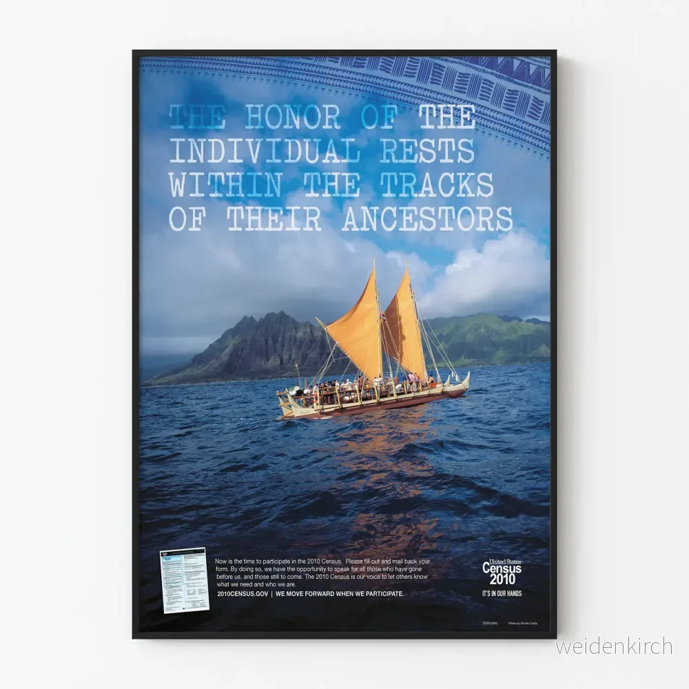 Traditionell polynesisk båt på oceanen poster